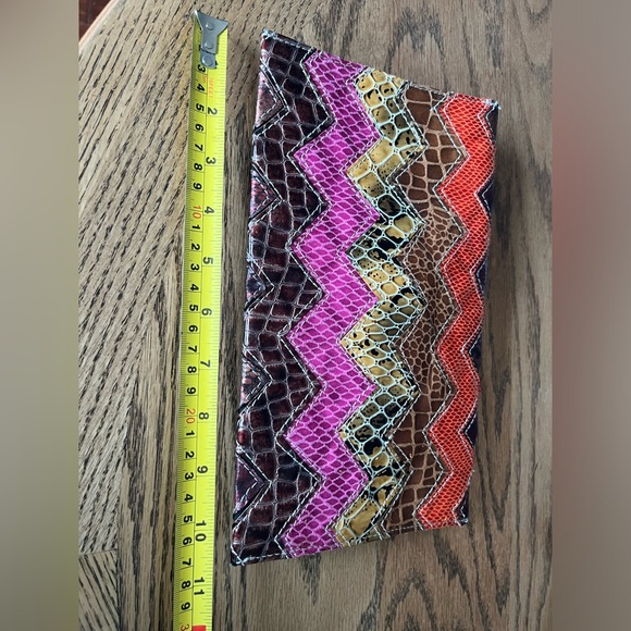 Multicoloured snake print clutch - Picture 2 of 5